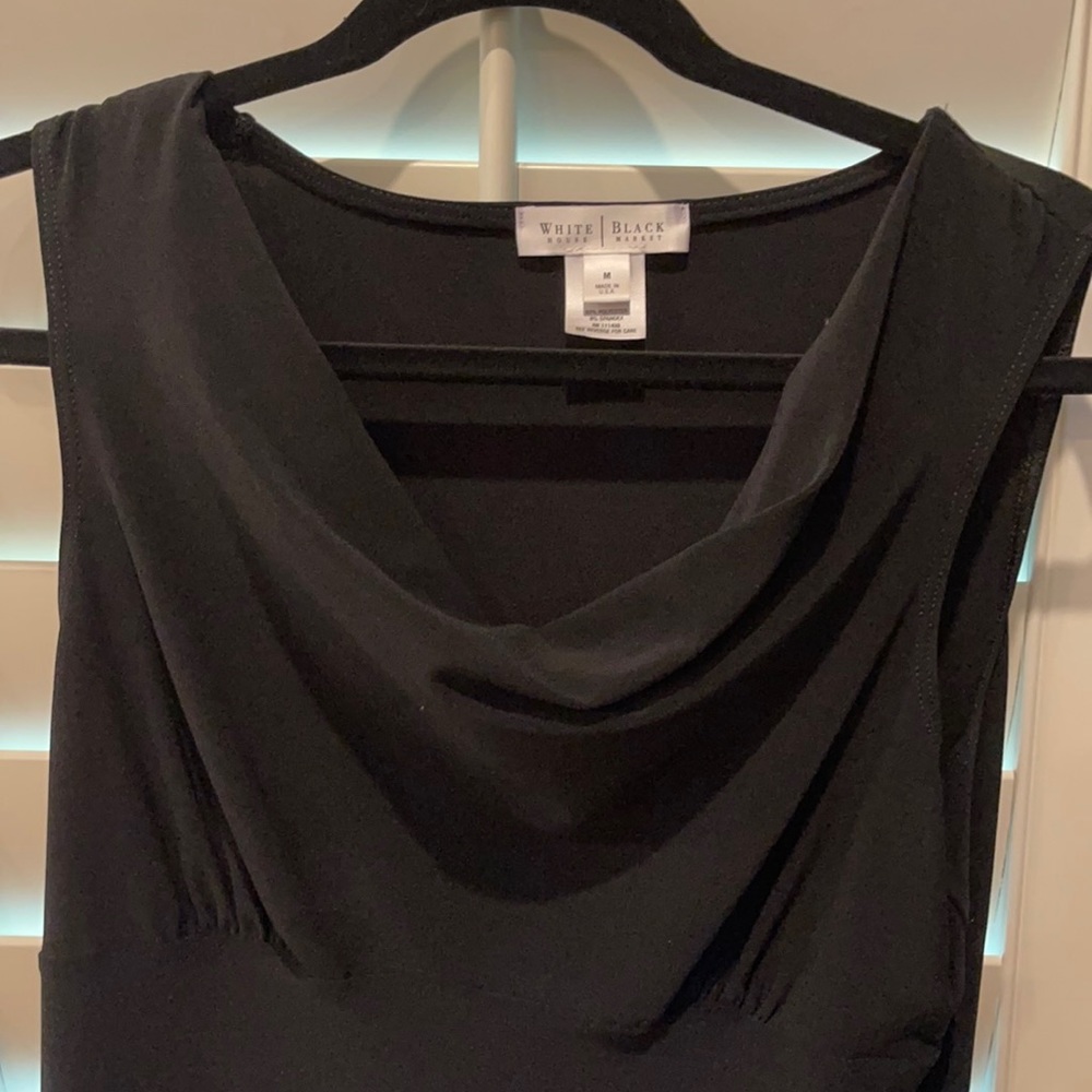Ladies White House Black Market black top